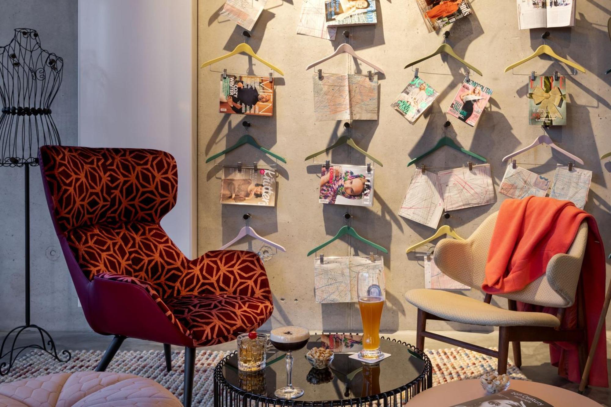 Moxy Outletcity Metzingen Мецинген Екстериор снимка
